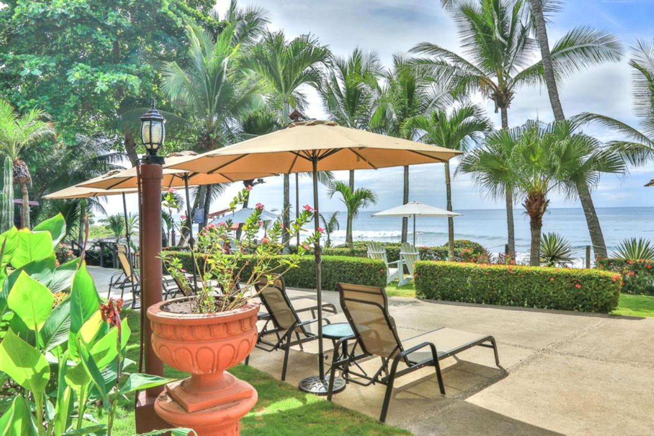 יקו The Backyard Beachfront Hotel מראה חיצוני תמונה
